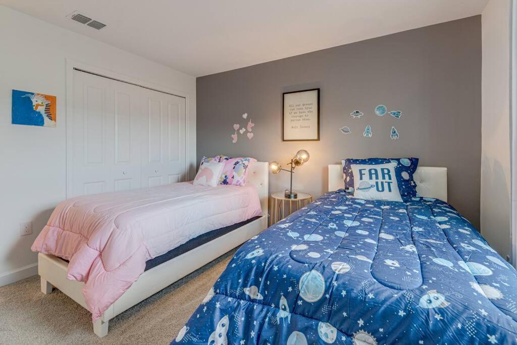 Newly Listed Townhouse Storey Lake, Free Waterpark Kissimmee Kültér fotó