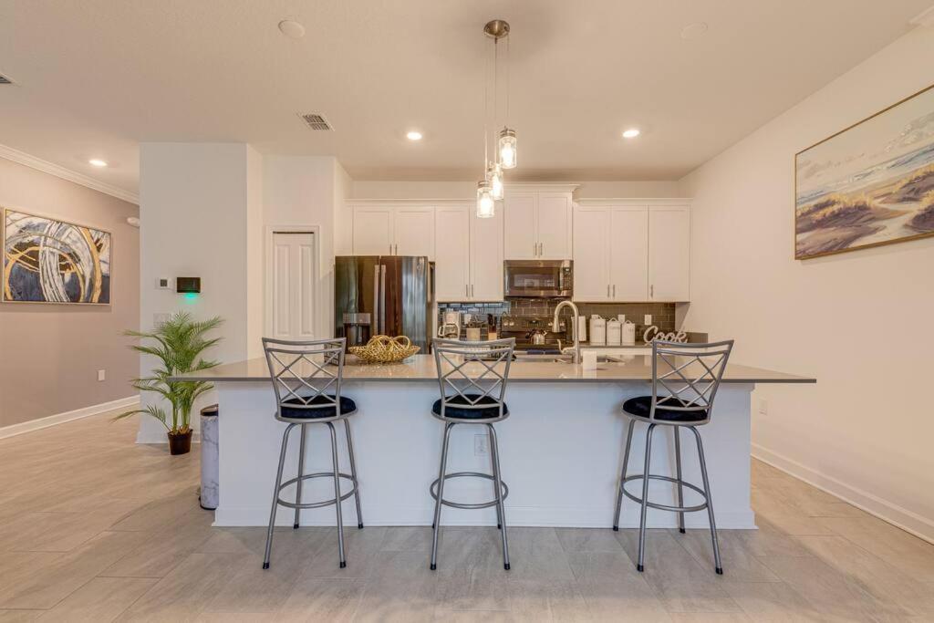 Newly Listed Townhouse Storey Lake, Free Waterpark Kissimmee Kültér fotó